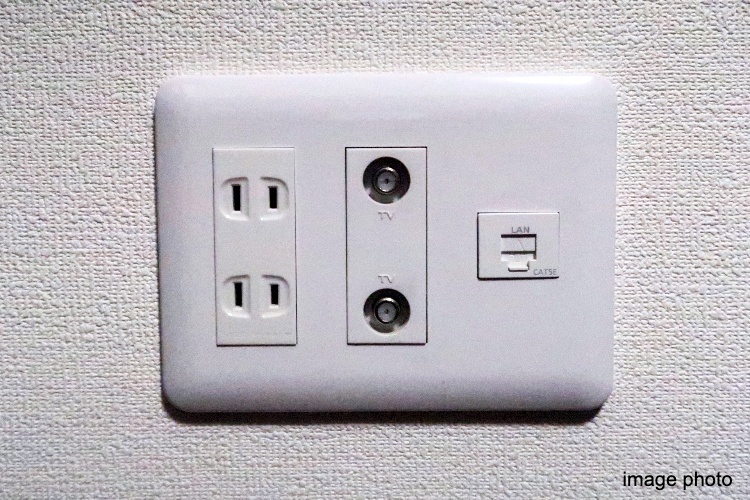 情報用コンセント　イメージ画像
